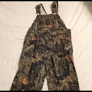 Lot of 2 - 4t Camouflaged overalls and sweatpants